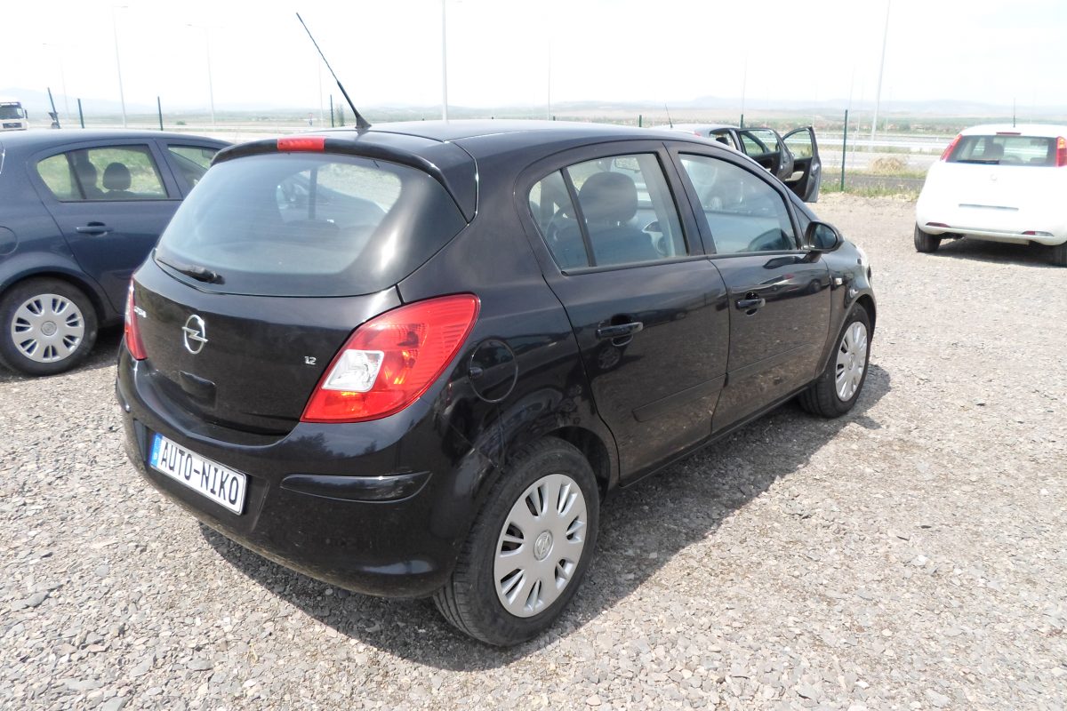 OPEL CORSA 1.2 BENZIN 2007 GOD