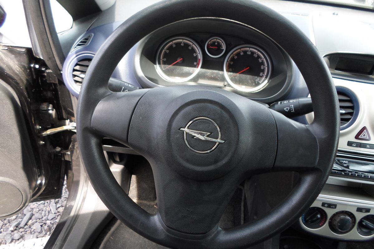 OPEL CORSA 1.2 BENZIN 2007 GOD