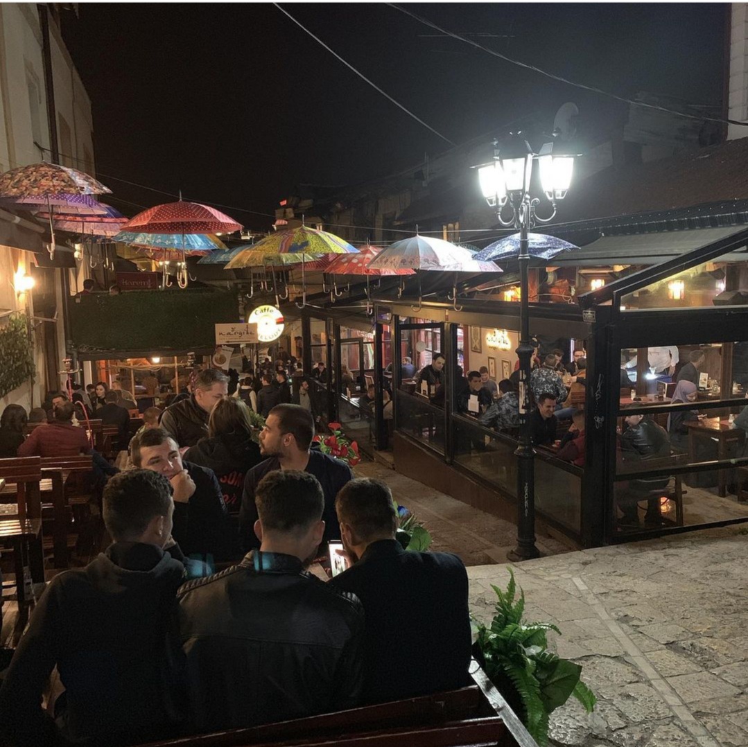 Se odstapuva – Nargile Kafe ( celosno opremen)