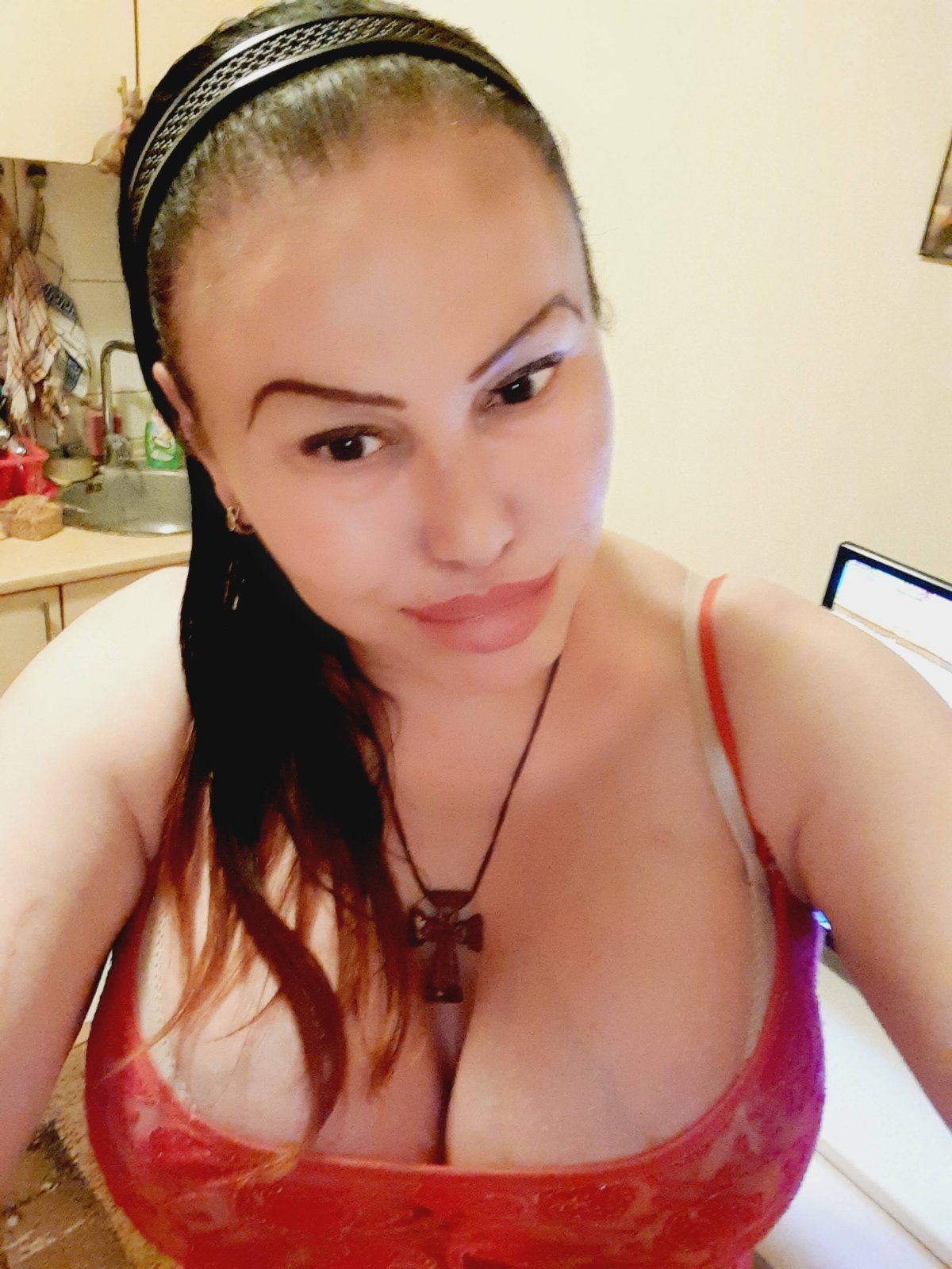 TRANSSICA SHEMALE, GRADI IMAM SAMO JAS, TRANSS DEVOJKA, EDINSTVENA VISTINSKA TRANS VO MAKEDONIJA, DISKRETNI SREDBI, DISKRETNO DRUZENJE, ZABAVA