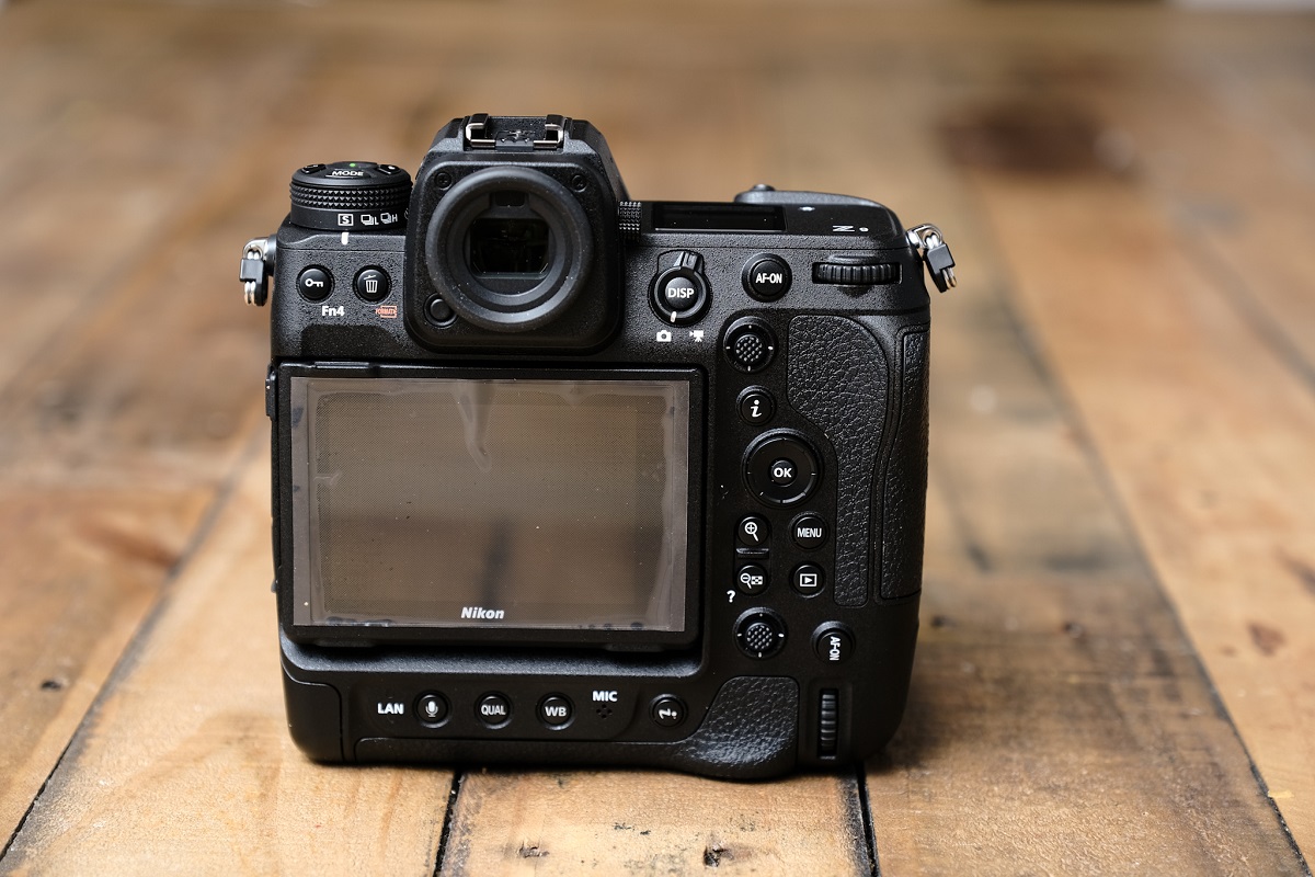 Приватно: Canon EOS R3, Canon EOS R5, Canon EOS R6, Canon EOS R7, Nikon Z9, Nikon Z 7II, Nikon Z7,  Nikon D850, Nikon D780 , Sony Alpha A7R III , Sony Alpha a7R IV